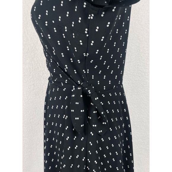ABERCROMBIE & FITCH • Black/White Polka Dot Print Faux Wrap V-Neck Mini Dress - Picture 7 of 16